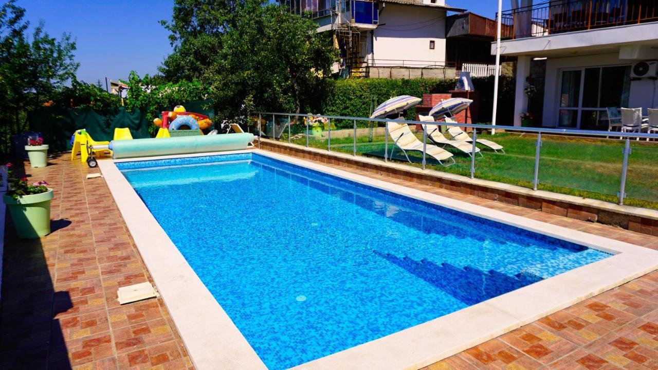 Вила Сънрайз - Villa Sunrise Varna Exterior photo